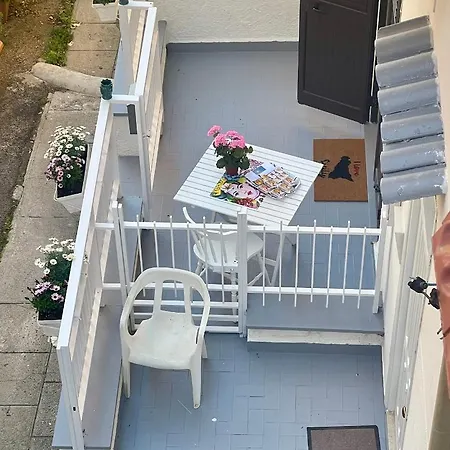 Holiday home Ninni House *