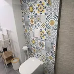 Ninni House * Монделло