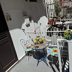 Ninni House Дом отдыха Монделло