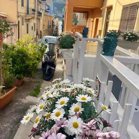 Ninni House * Mondello