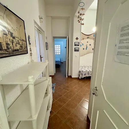Ninni House * Mondello