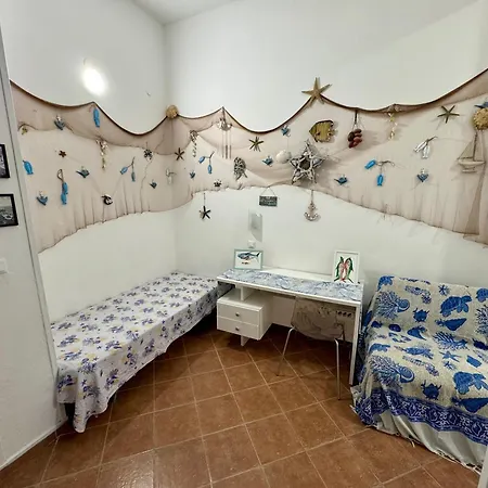 Дом отдыха Ninni House *